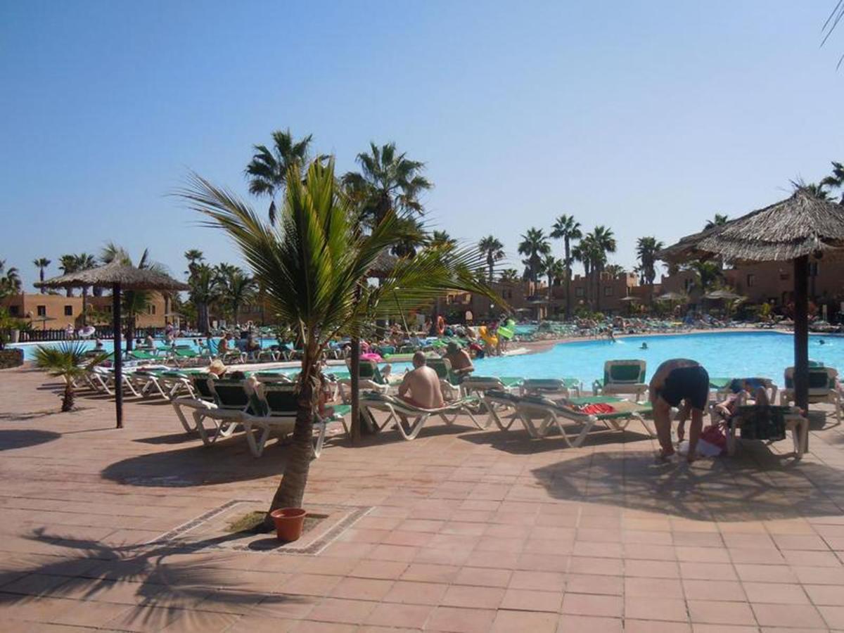 Family Apartment 1 Bedroom With Pool View 2 - Oasis Duna Resort Коралео Екстериор снимка
